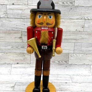 2005 Target Limited Edition 14" Heroes Fireman Nutcracker 5939/10653